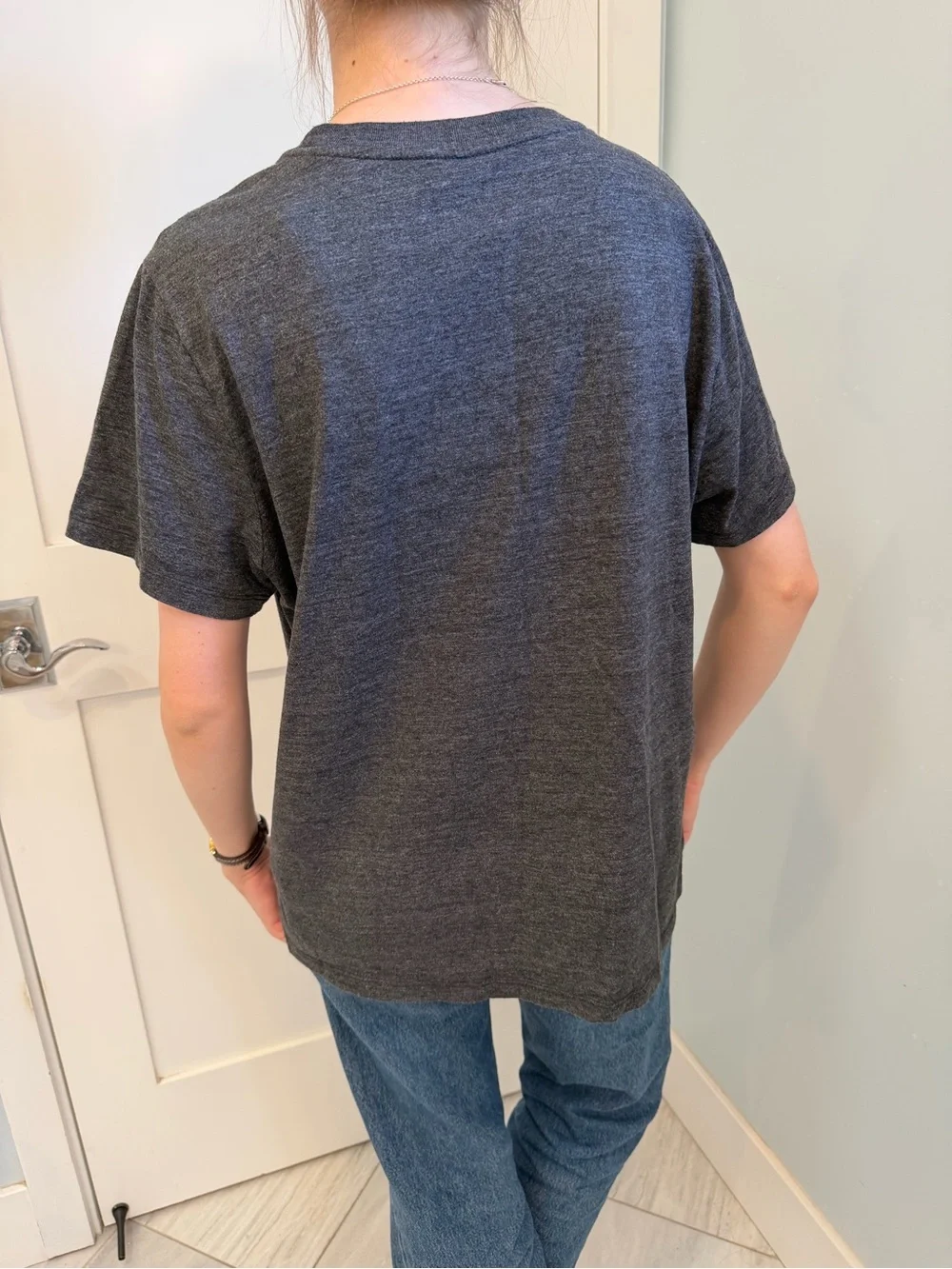 The North Face Charcoal Graphic Tee with San Francisco Golden Gate Bridge Print - Picture 4 of 5